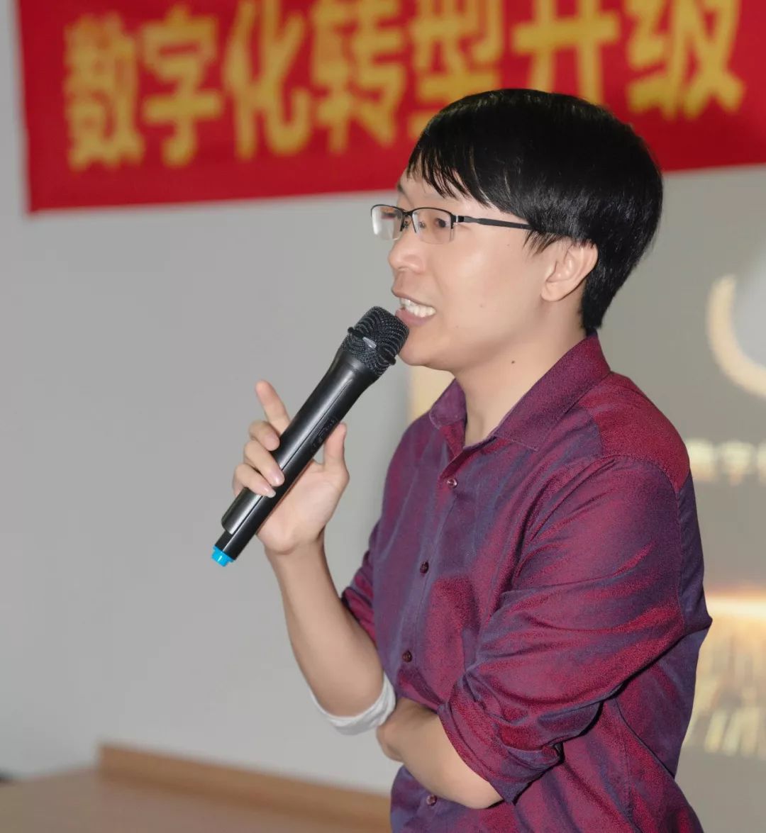 1029391044-1.jpg